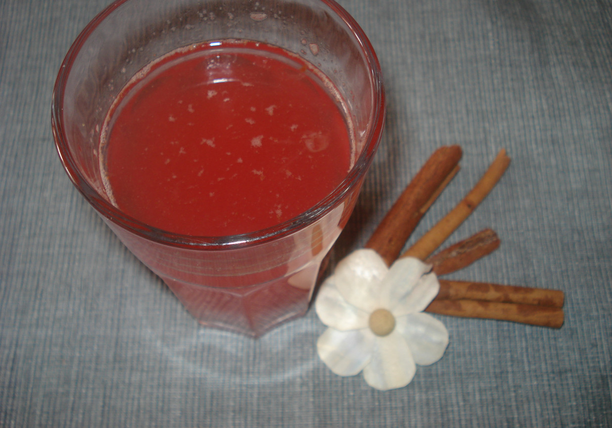 Kompot rabarbarowo- brzoskwioniowy z nuta cynamonu foto