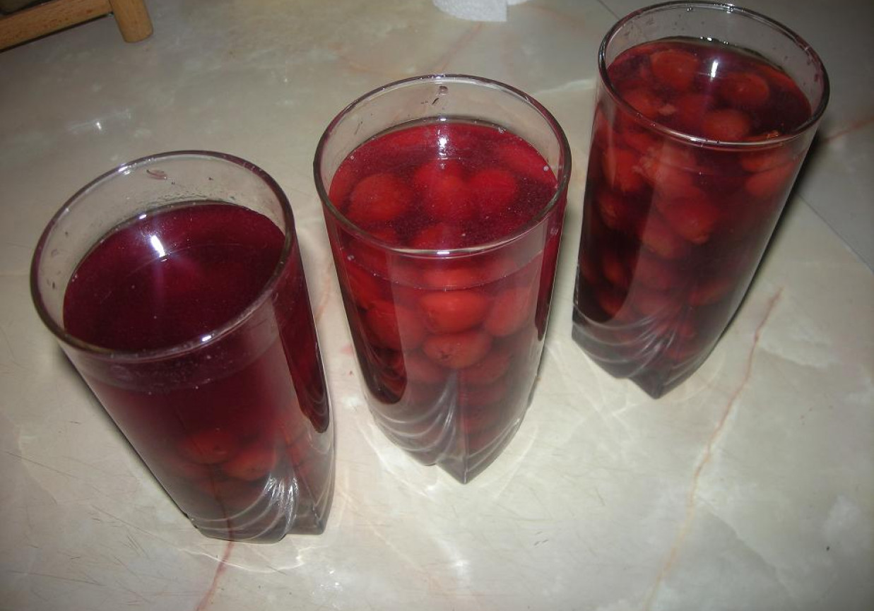 kompot wiśniowy foto