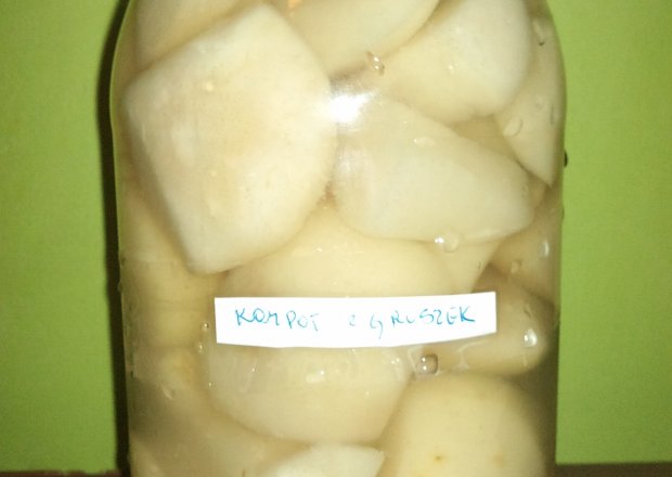 Fotografia przedstawiająca Kompot z gruszek na zimę