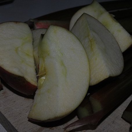Krok 1 - Kompot z rabarbaru i jabłka foto