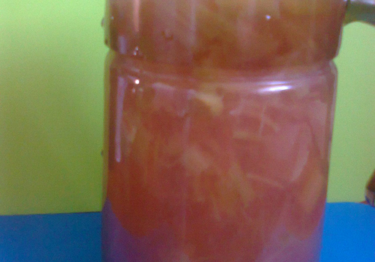 kompot z rabarbaru z dodatkiem kisielu truskawkowego foto