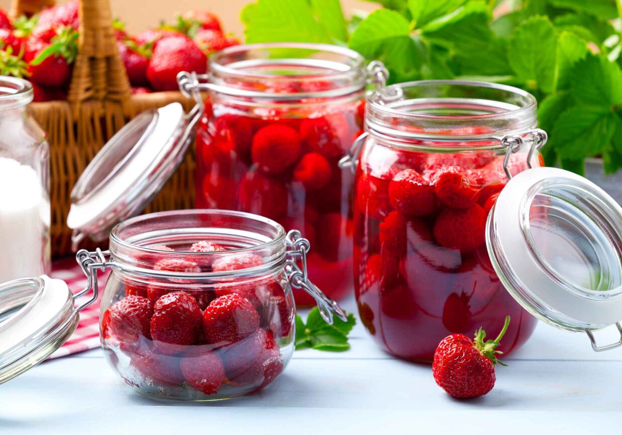 Kompot z truskawek na zimę foto