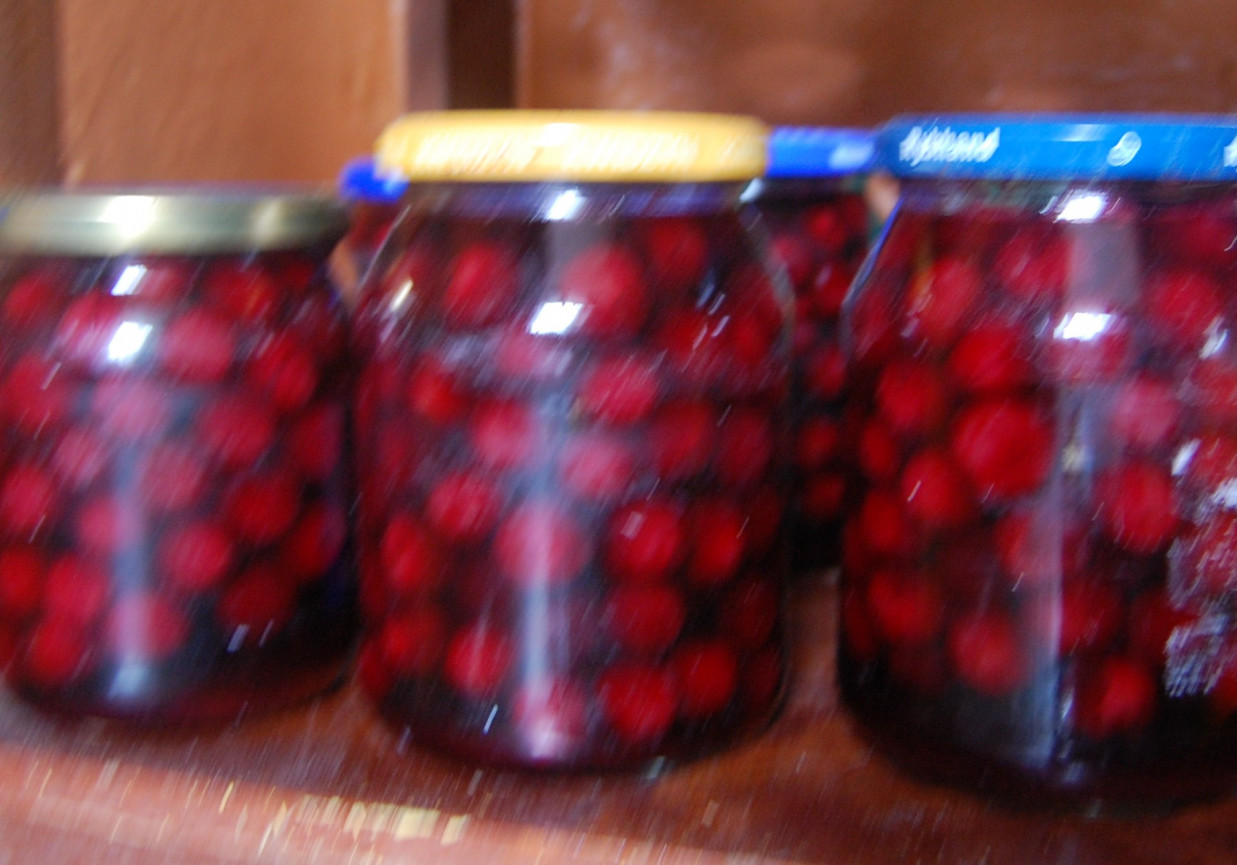 kompot z wiśni na zimę foto