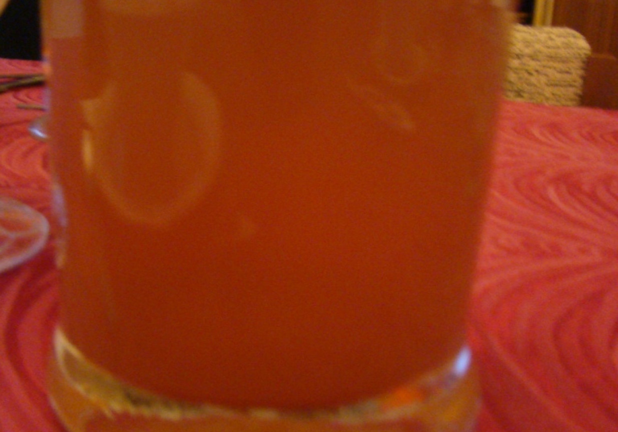 kompot ze śliwek suszonych foto