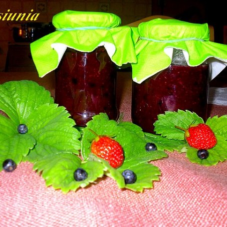 Krok 4 - Konfitura truskawkowa z jagodami foto