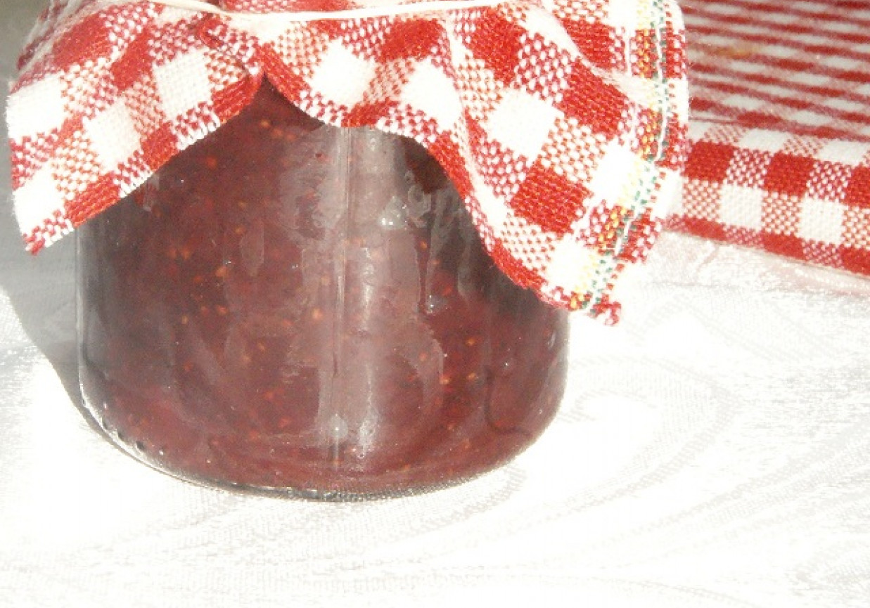 Konfitura truskawkowa z wanilią foto