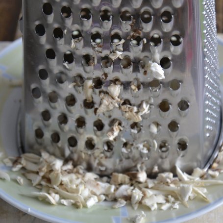 Krok 1 - KOPERKOWE KLOPSIKI W SOSIE PIECZARKOWO KOPERKOWYM Z MAKARONEM foto