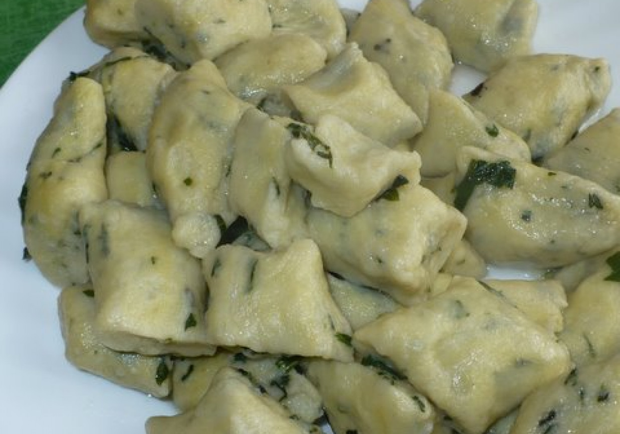 KOPYTKA ZE SZPINAKIEM foto