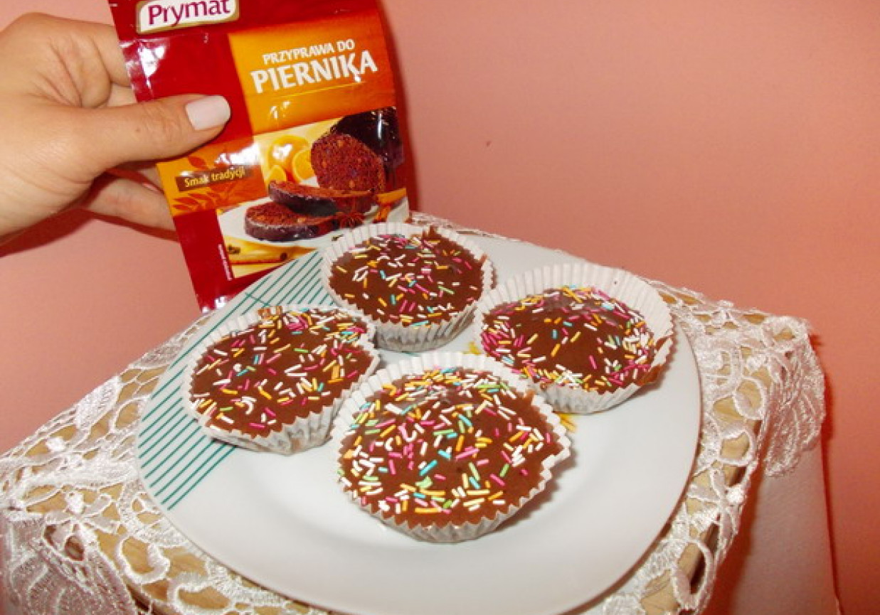 Korzenno-czekoladowe babeczki. foto