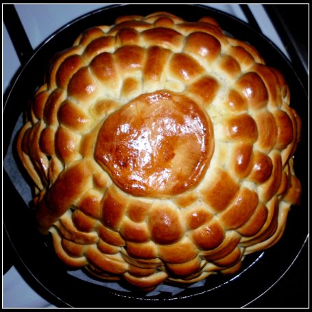 Krok 2 - Koszyczek drożdżowy wielkanocny foto