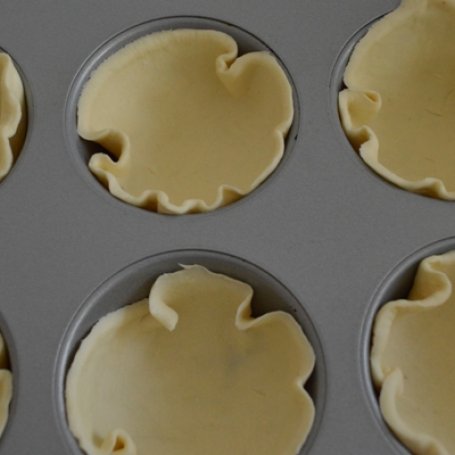Krok 1 - Koszyczki na przekąskę foto