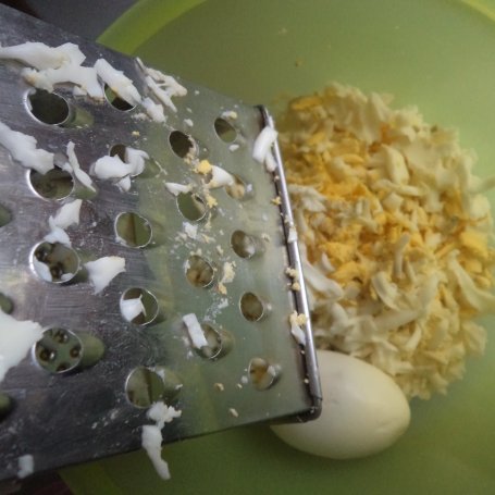 Krok 2 - Kotleciki jajeczne panierowane w pestkach dyni :) foto