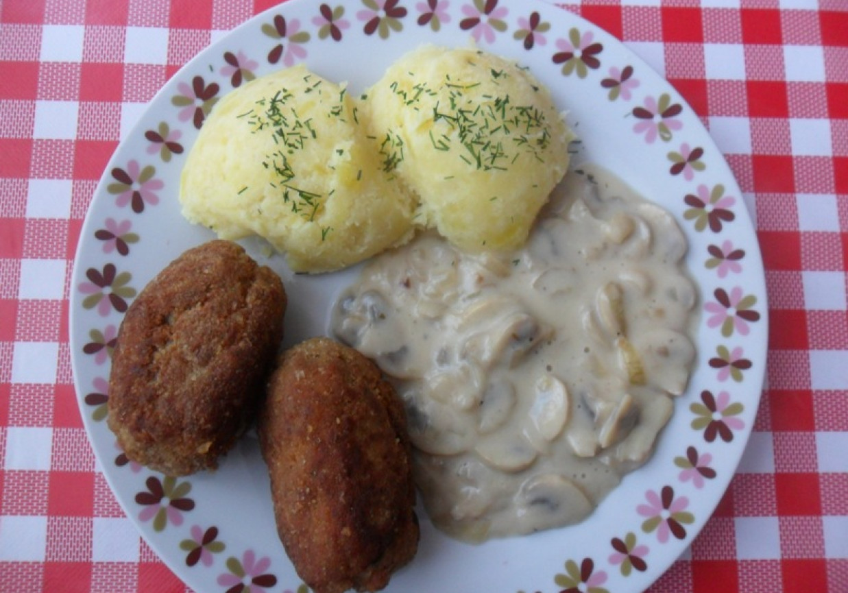 Kotleciki Mielone Nadziewane Papryką - DoradcaSmaku.pl