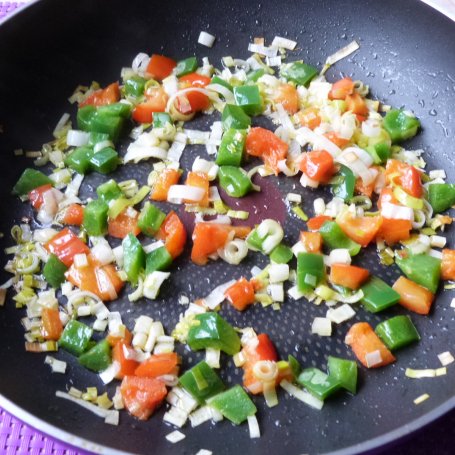 Krok 1 - Kotleciki mielone z warzywami  foto
