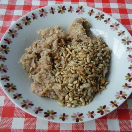 Krok 2 - Kotleciki mielone z ziarnami słonecznika foto