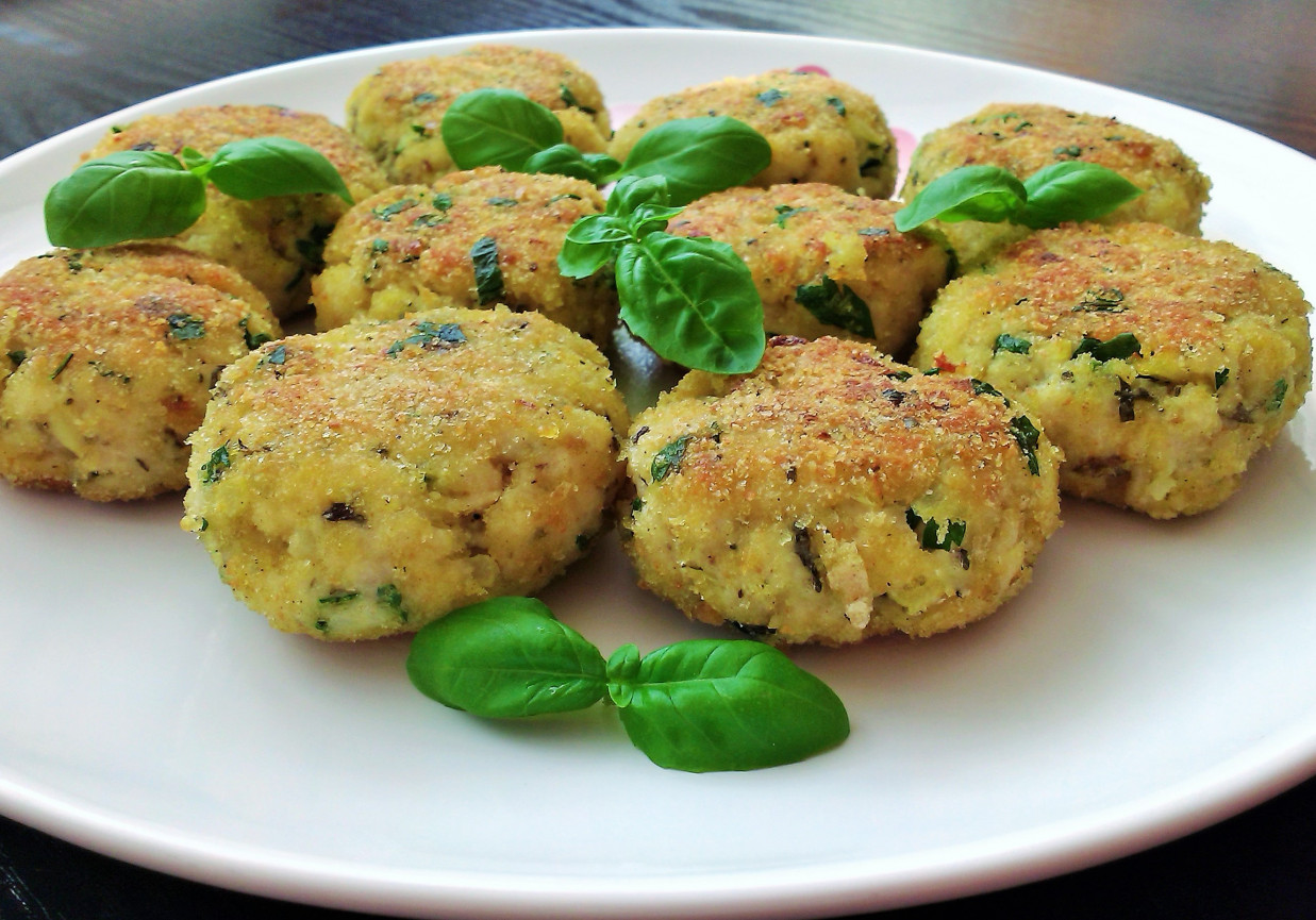 Kotleciki z indyka z grysikiem DoradcaSmaku.pl