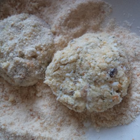 Krok 5 - Kotleciki z jajek i kaszy jaglanej :) foto