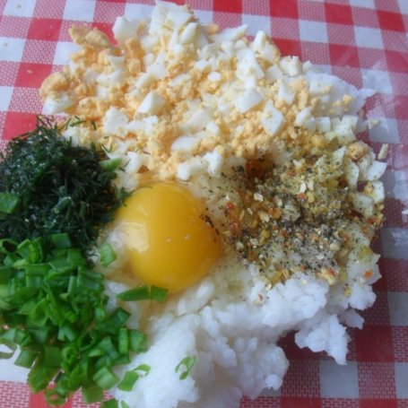 Krok 2 - Kotleciki z ryżu i jajka foto