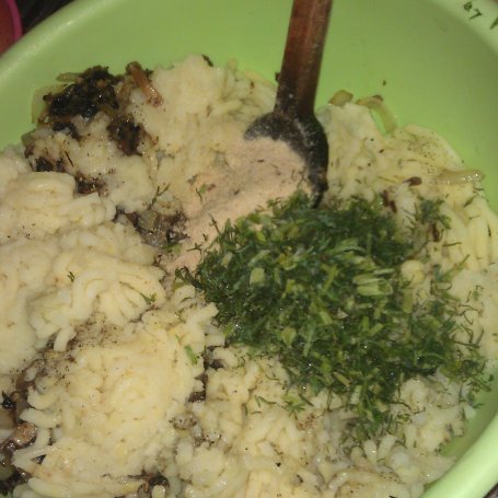 Krok 2 - kotleciki ziemniaczano- pieczarkowe foto