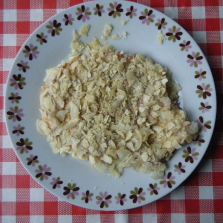 Krok 2 - Kotlet schabowy w panierce z chipsów foto