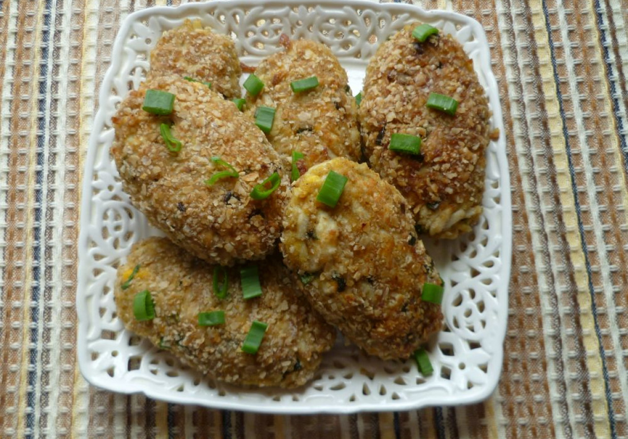 Kotlety jajeczne w płatkach owsianych  foto