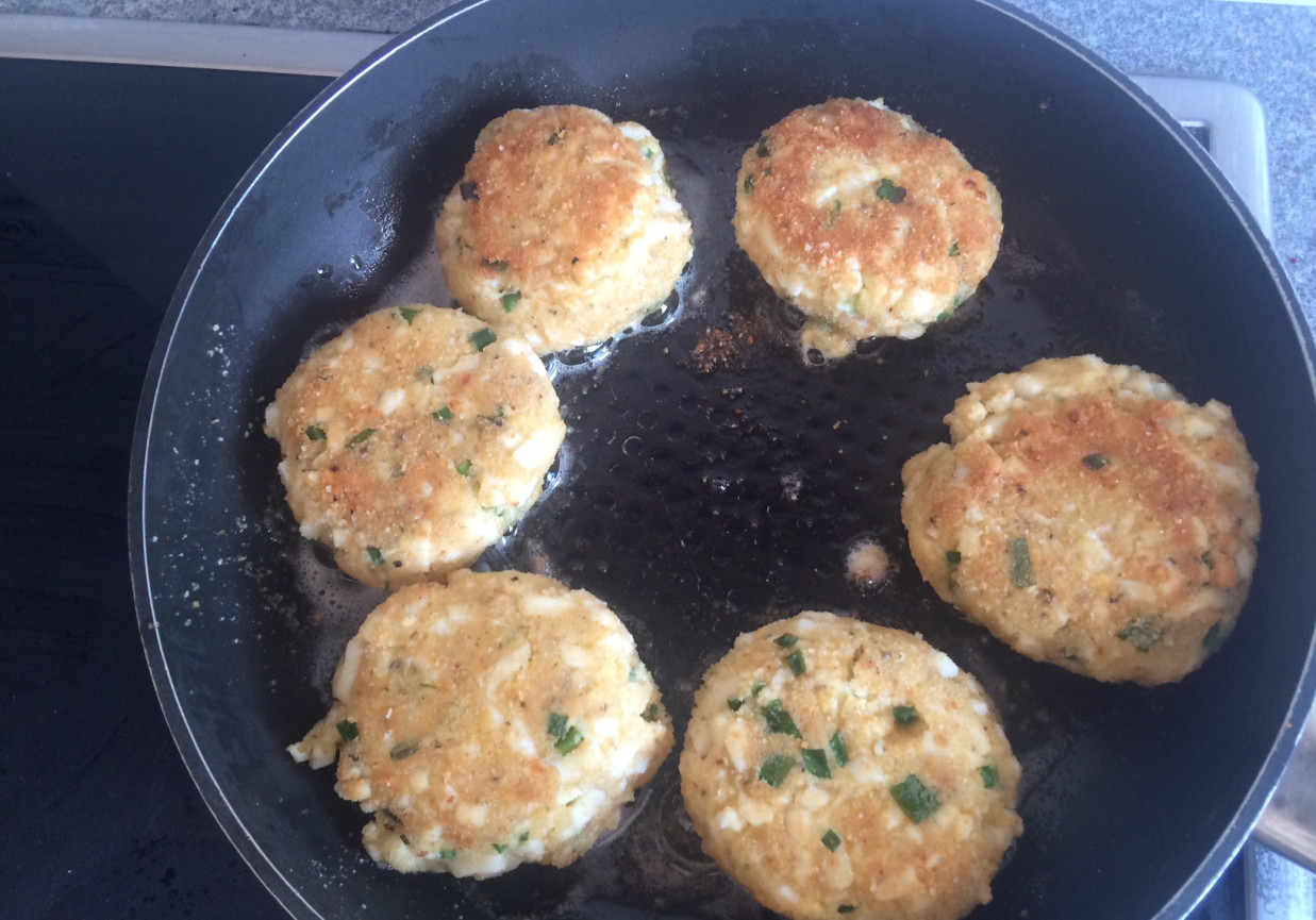 Kotlety jajeczne z kaszą jaglaną foto