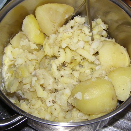 Krok 1 - kotlety jajeczno-ziemniaczane z kurkumą... foto