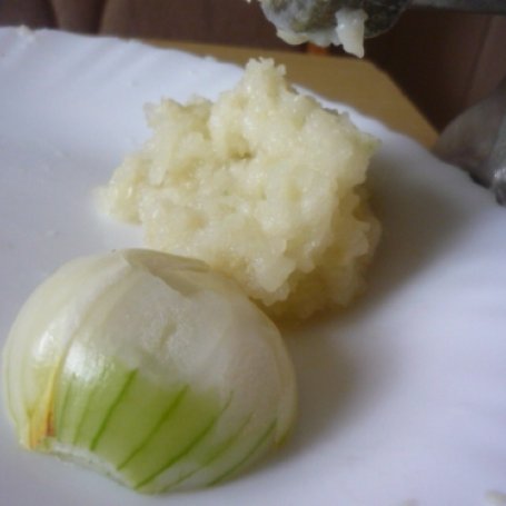 Krok 3 - kotlety kalafiorowe z kminkiem i pieprzem ziołowym foto