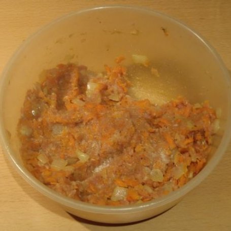 Krok 2 - Kotlety mielone z marchewką foto