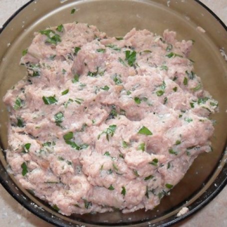 Krok 2 - Kotlety mielone z papryką i curry foto