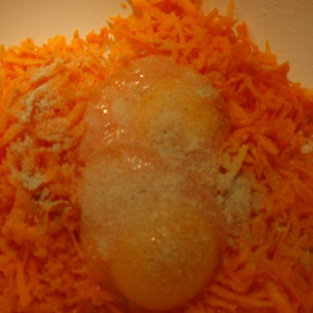 Krok 3 - Kotlety ryżowe z marchewką foto