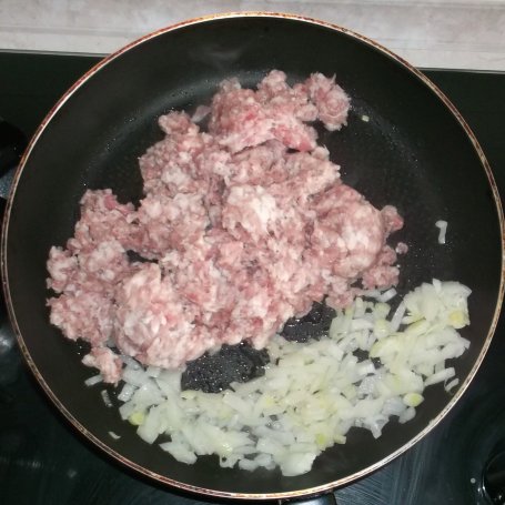 Krok 1 - kotlety ryżowe z mięsem mielonym  foto