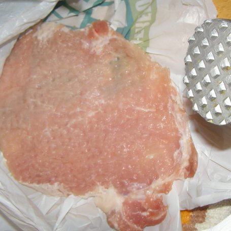 Krok 2 - kotlety schabowe z prawdziwkami... foto