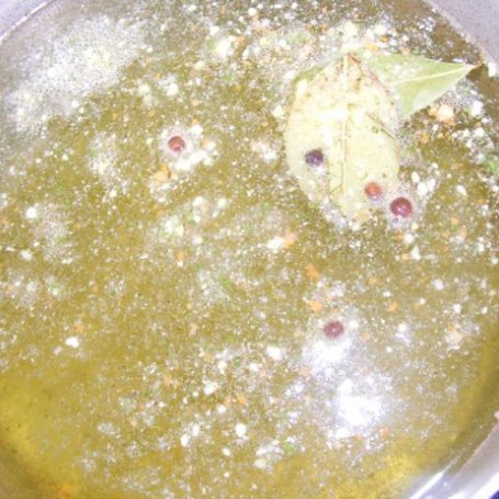 Krok 1 - Kotlety sojowe z sosem cebulowym foto