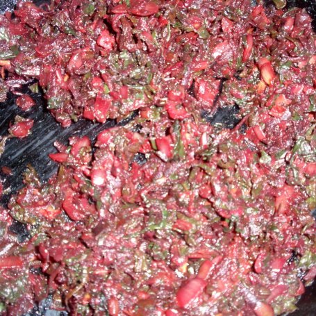 Krok 1 - Kotlety z kaszy jaglanej z botwinką foto
