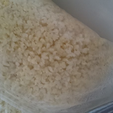 Krok 1 - Kotlety z kaszy jaglanej ze smażoną cebulą i nutą paprykowo-curry foto