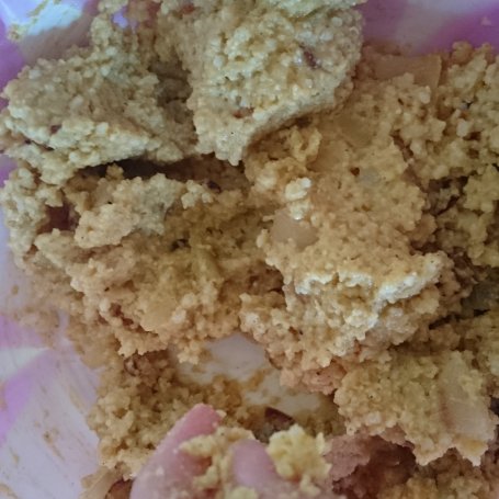Krok 3 - Kotlety z kaszy jaglanej ze smażoną cebulą i nutą paprykowo-curry foto