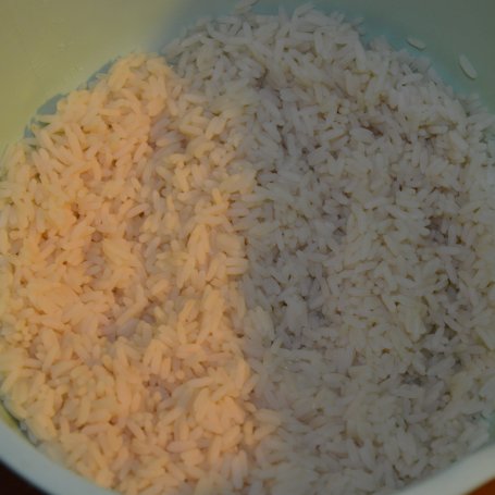 Krok 1 - Kotlety z ryżu z żółtym serem foto