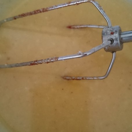 Krok 2 - Krążki z kabaczka w cieście paprykowo-serowym (bez glutenu) foto