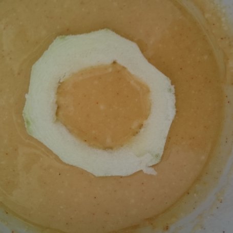 Krok 3 - Krążki z kabaczka w cieście paprykowo-serowym (bez glutenu) foto