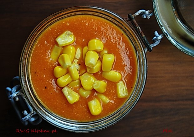 Fotografia przedstawiająca Krem marchwiowo-pomidorowy