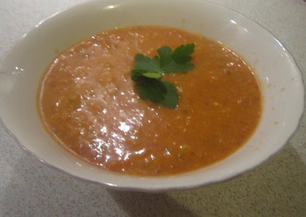 Fotografia przedstawiająca Krem pomidorowo-cukiniowy