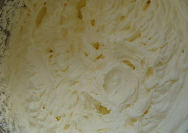 Fotografia przedstawiająca Krem ryżowo-brzoskwinowy do toru