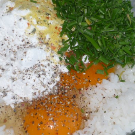 Krok 2 - Krem warzywny z ryżowymi kotlecikami foto