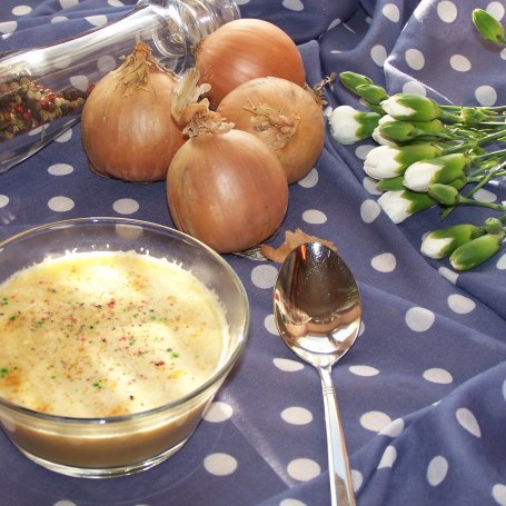 Krok 4 - Krem z cebuli na rosole foto