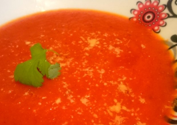 Fotografia przedstawiająca Krem z pomidora
