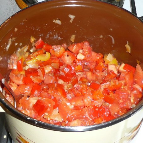 Krok 2 - Krem z pomidorów i papryki foto