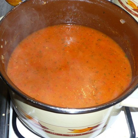Krok 4 - Krem z pomidorów i papryki foto