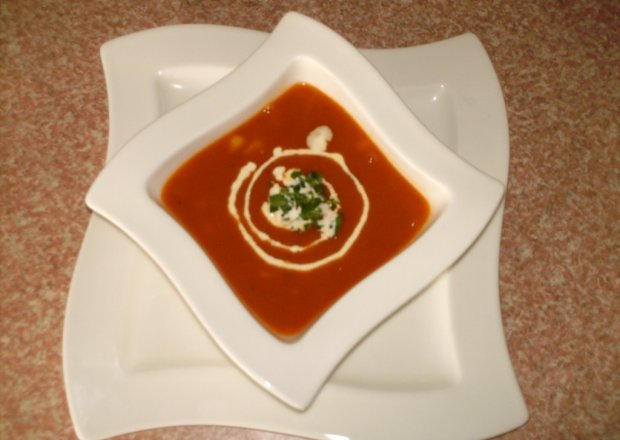 Fotografia przedstawiająca Krem z pomidorów