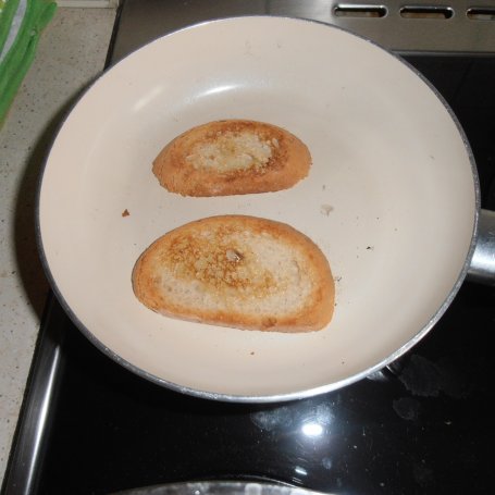 Krok 4 - Krem z pora z chlebową grzanką foto